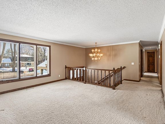 3rd image of 4134 Red Oak Rdg