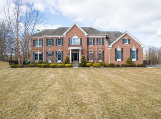 56 Somerset Rd, Hopewell Junction, NY 12533