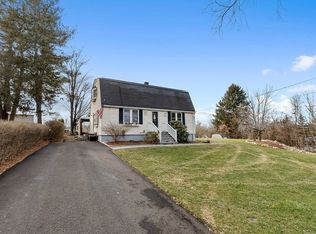 68 Fairview Rd, Lunenburg, MA 01462