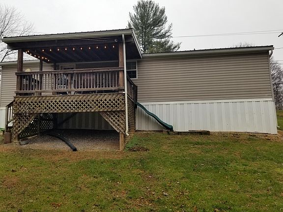2nd image of 21620 Leiter St