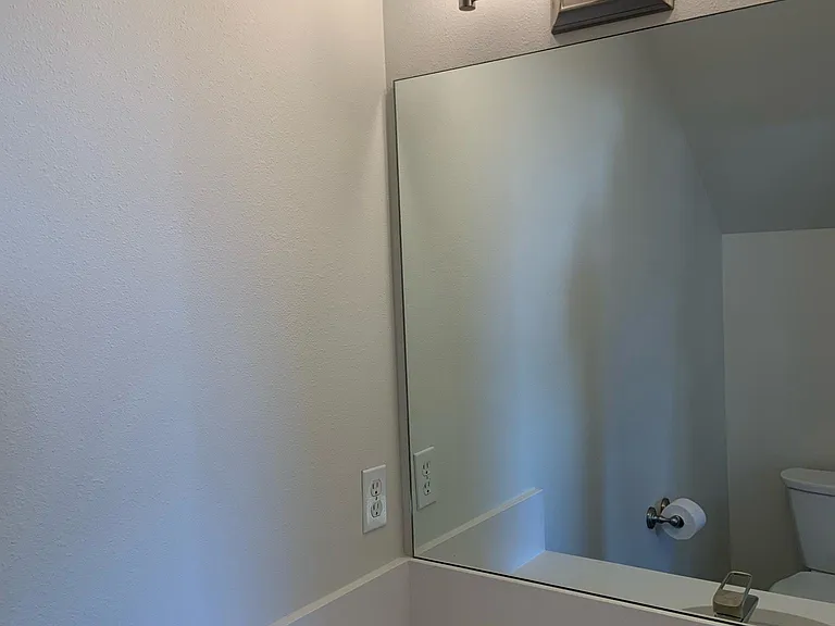 1719 NE Lotus Dr #1 — Photo 8