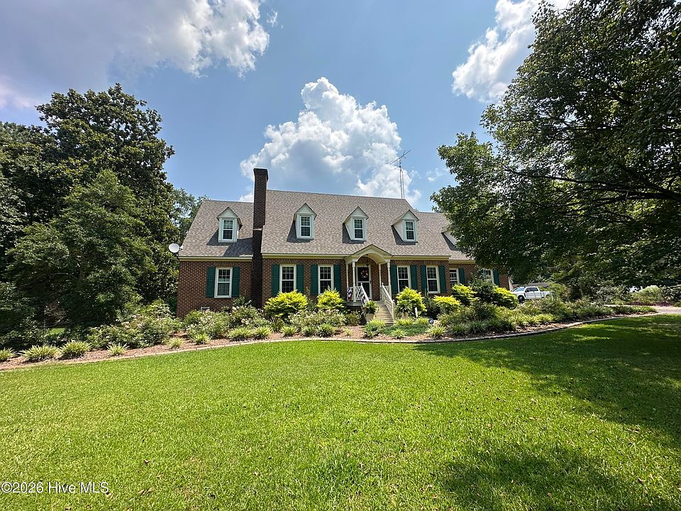 1st image of 130 River Road