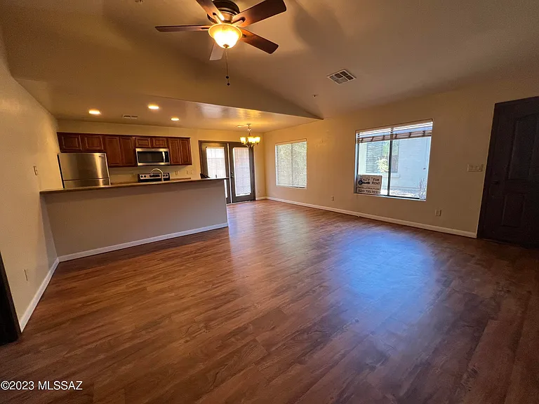 2501 S Pantano Pkwy #3 — Photo 8