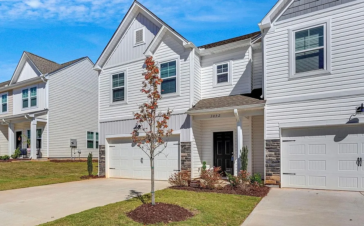 Building Photo - 3052 Olivette Pl