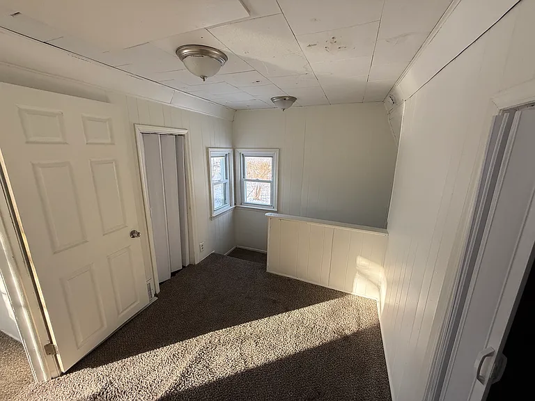 11377 Sherman Ave — Photo 14
