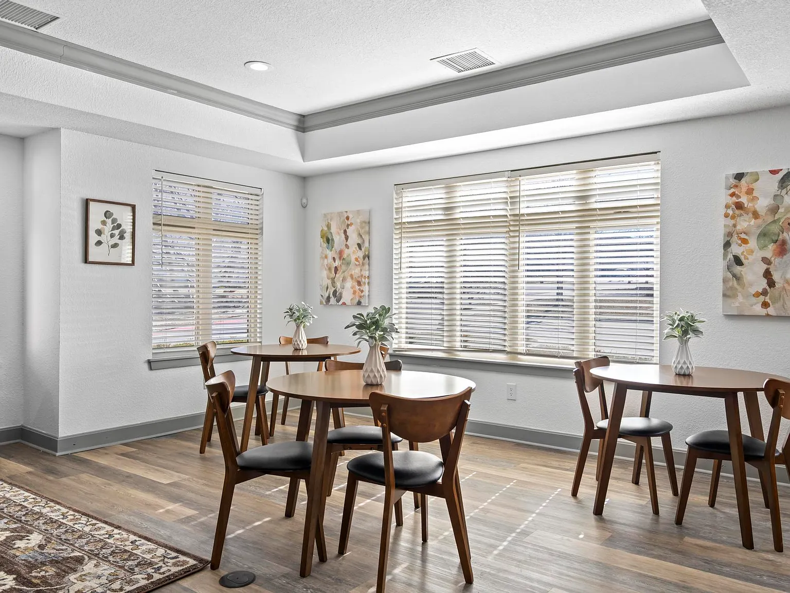 Arbor Mist Townhomes — Photo 3