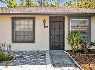 3970 La Costa Ln, Largo, FL 33771