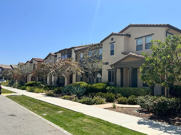 Newly built Citrus Grove Community