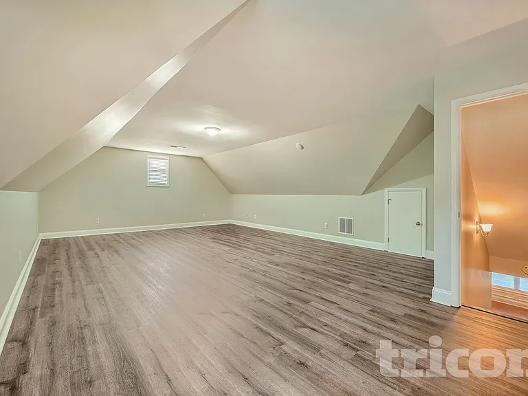87 Thomas Place Dr — Photo 6