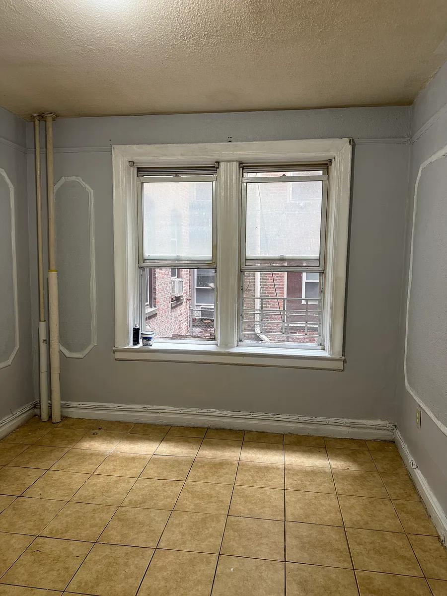Building Photo - 324 Summit Ave #103