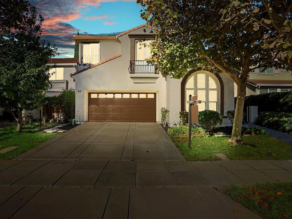 1st image of 335 S Tradition St