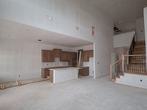 5th image of 340 Big Banyan Dr