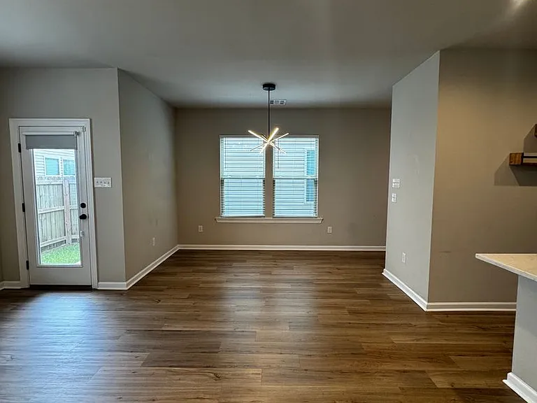 1003 Bengal Crossing Ave — Photo 7