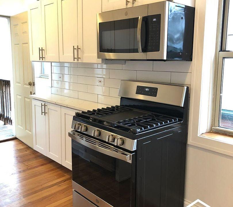 1st image of 5330 N Kenmore Ave #38-3E