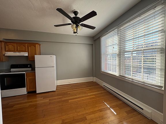 2nd image of 328 Virginia St #301