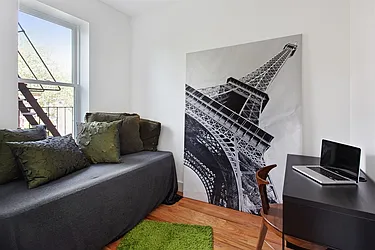 Rented by Erica Sullivan, LREB