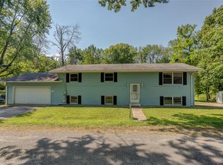 502 Oak St, Keyesport, IL 62253