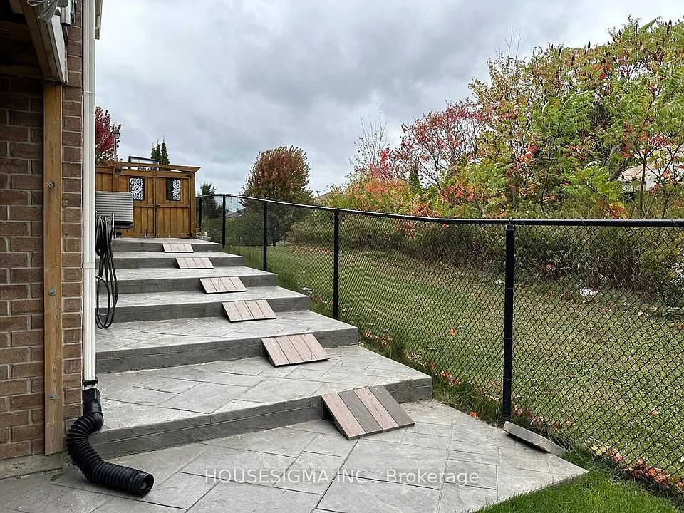 3 Pheasant Dr