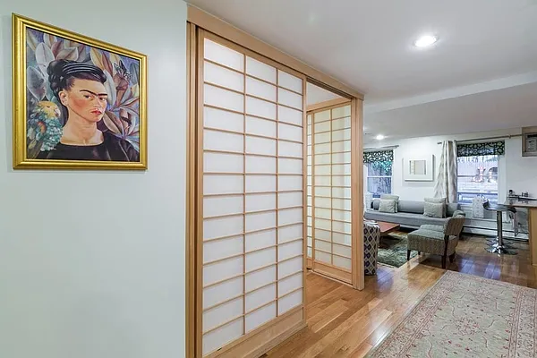 Rented by Owner | media 37