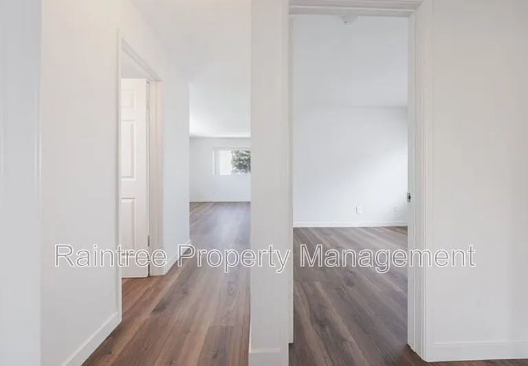 340 Walnut Ave — Photo 13