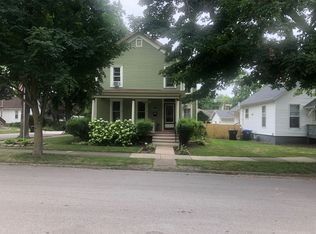 611 E Market St, Bloomington, IL