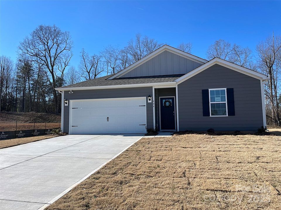 1st image of 404 Brinkley Dr #141