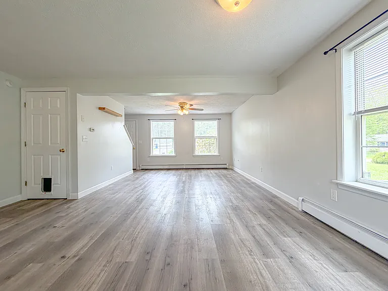 9 Dakota Dr — Photo 19