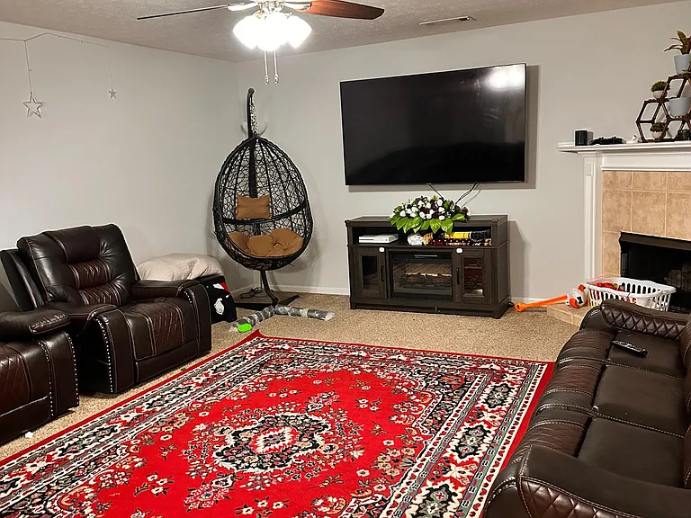 4435 Round Stone Dr — Photo 6