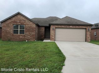 396 W Madrid St, Republic, MO 65738