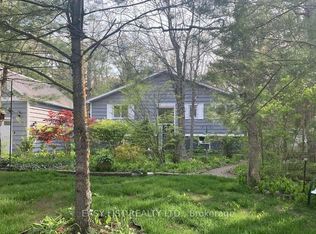 10161 Andrea St, Lambton Shores, ON N0M 2L0