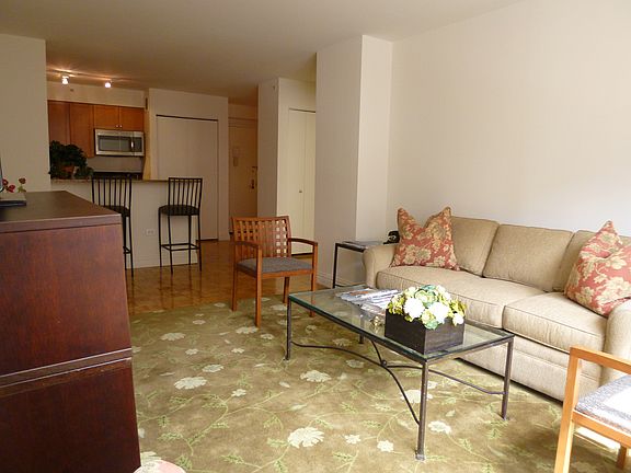 5th image of 1500 Lexington Ave APT 5B