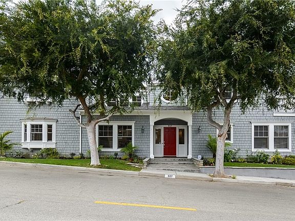 3rd image of 927 N Dianthus St