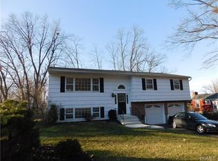 26 Roe Ave, Cornwall On Hudson, NY 12520