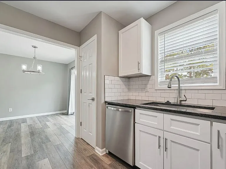 4837 Windbreak Ln — Photo 14