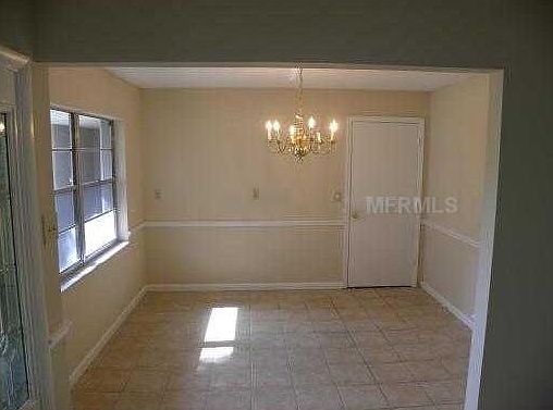 3rd image of 3250 Kew Gardens Ln