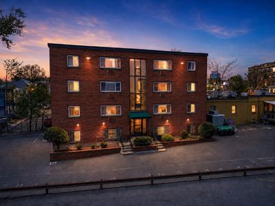 326 Broadway APT 6, Somerville, MA, 02145