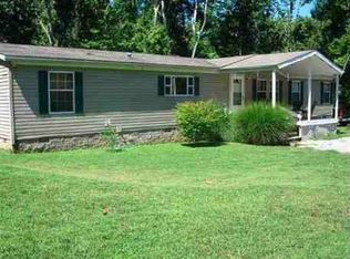 285 Pebble Creek Dr, Eddyville, KY 42038