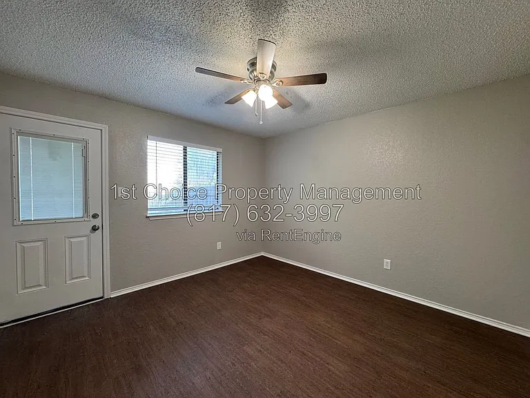 4512 Trysail Dr — Photo 23