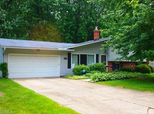 6381 Chase Dr, Mentor, OH 44060