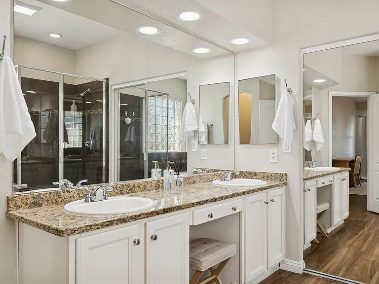 9348 E Wood Dr — Photo 17