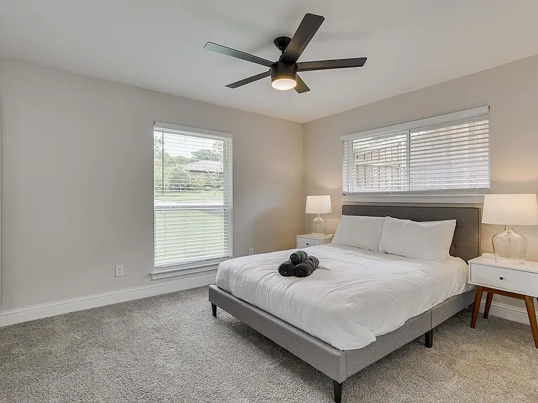 3921 Amy Ave — Photo 27