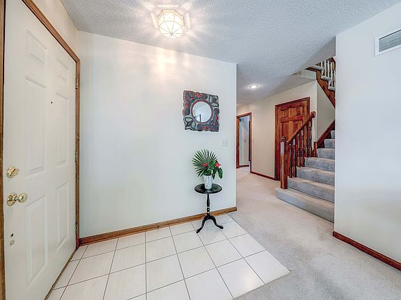 5th image of 9309 W 119th Ter