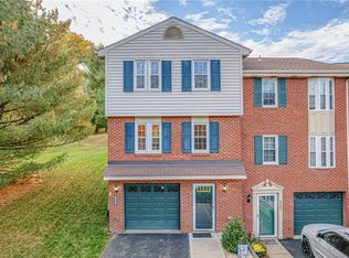 5205 Lantern Hill Dr, Pittsburgh, PA 15236