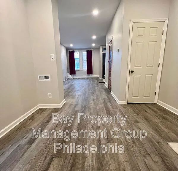 3253 Tampa St — Photo 6