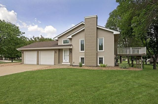 1st image of 148 Stacy Cir