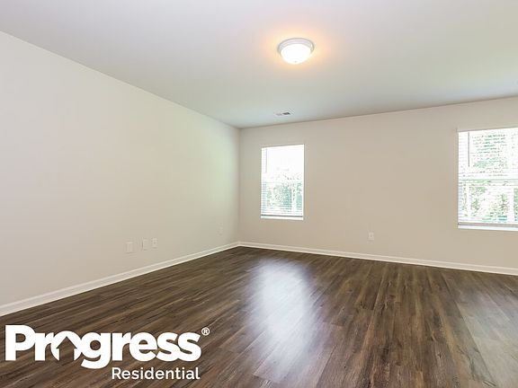 5th image of 466 Pollyanna Dr