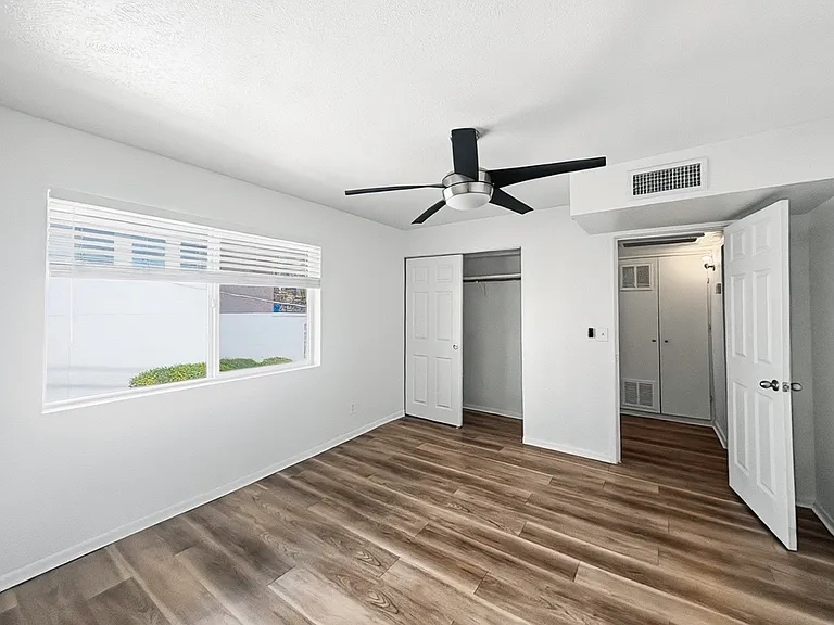 2417 E Campbell Ave #9B — Photo 21