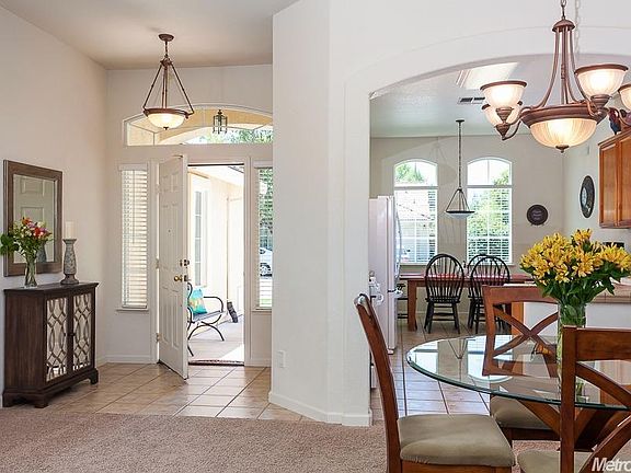 4th image of 2221 Misty Hollow Dr