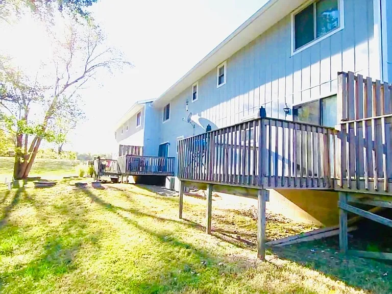 6500 Giant City Rd #A — Photo 2