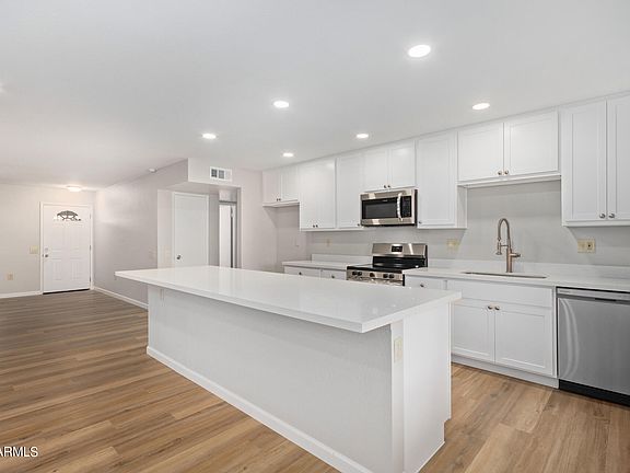 2nd image of 19206 N CONCHO Circle